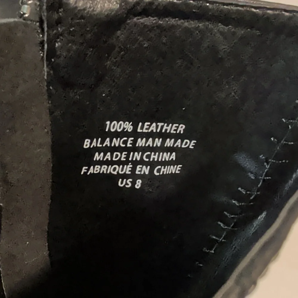 Black UNIF Parker Platform Boots - Picture 2 of 2